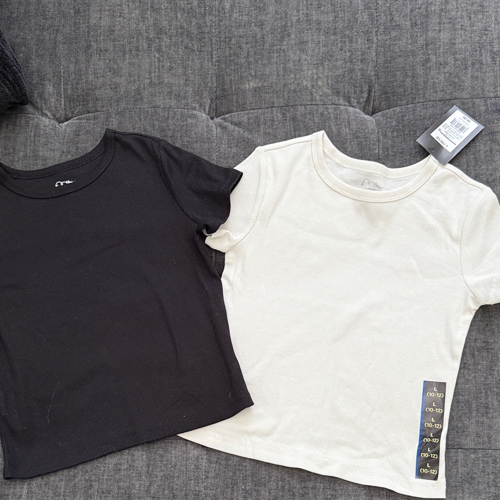 Black and Cream Tees Large 10/12